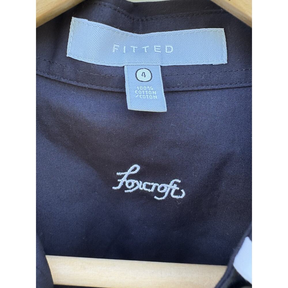 Foxcroft Button Front Shirt Womens 4 Navy Blue White Trim 100% Cotton Preppy - Picture 4 of 4